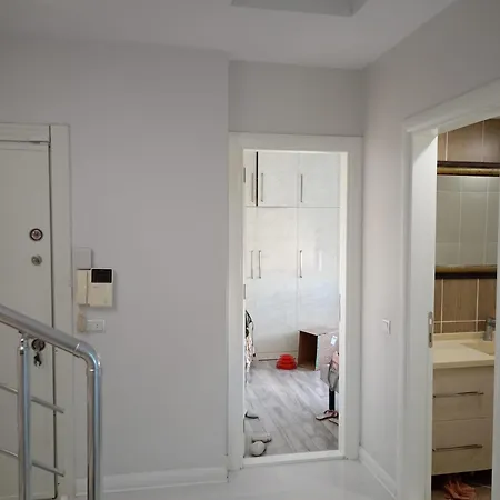 Paradise Apartment